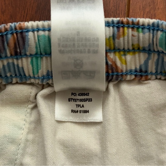 Patagonia Funhoggers Shorts Womens Size S 4" Inseam Thriving Planet Multicolor - Picture 6 of 6